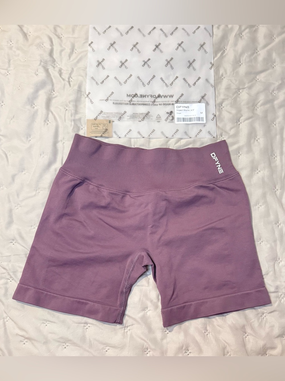 LIKE NEW! Dfyne Impact Shorts 4.5” - Grape Size Medium